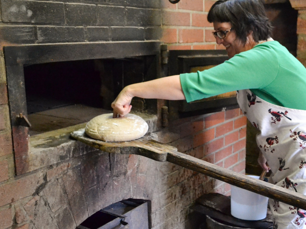 Jedes Brot braucht einen Bauchnabel