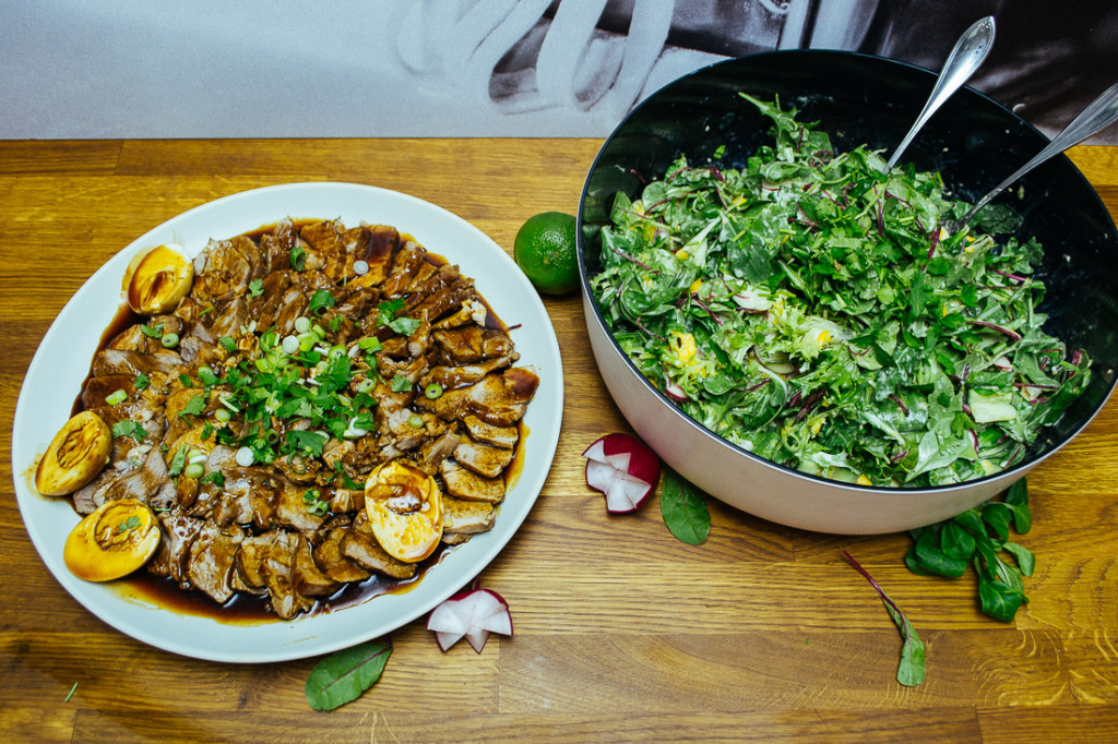 FrauBpunkt Schweinenacken Haxe Japanisches Schwein Salat-27