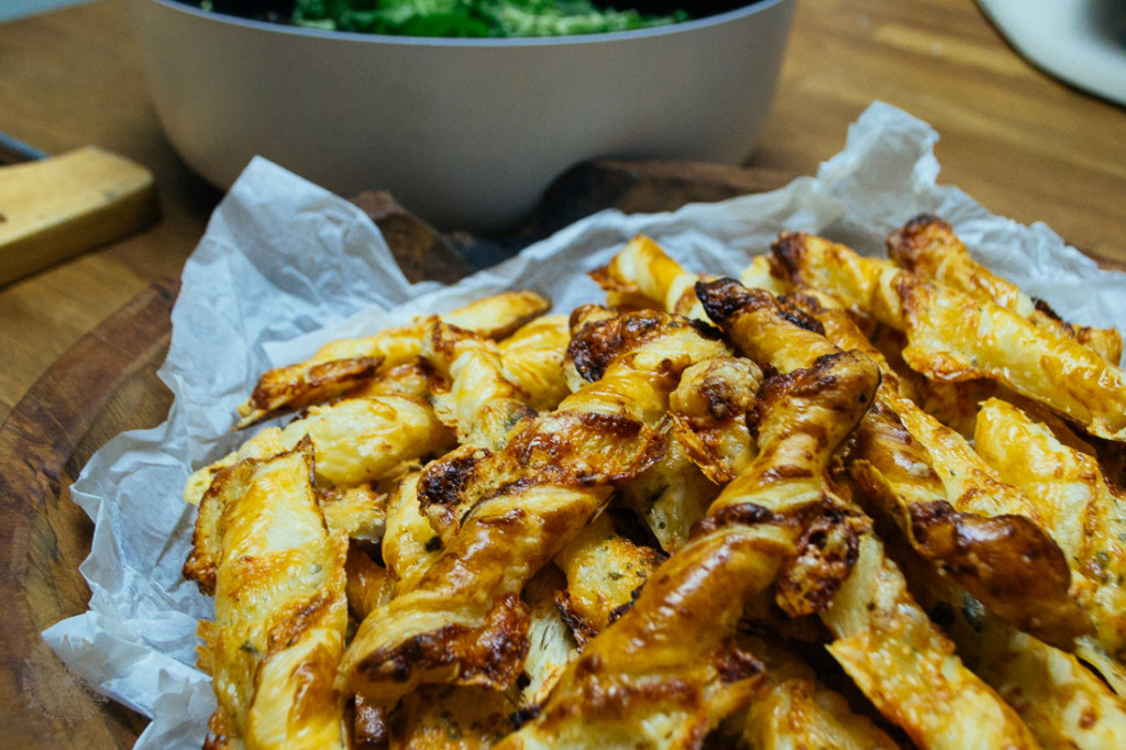 FrauBpunkt Käsestangen Rezept Salat Apfeldressing Comte Lecker (14 von 23)