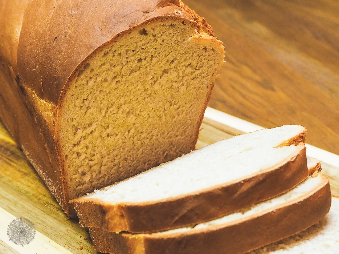 Butter Toastbrot mit Hobbybaecker und Kochtopf.me