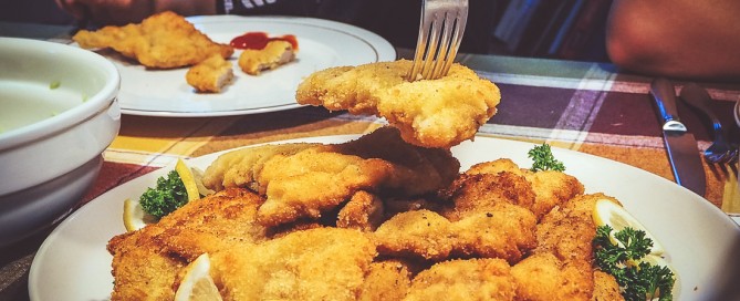 Wiener Schnitzel Kartoffelsalat Tischkultur FrauBpunkt (36 von 37)