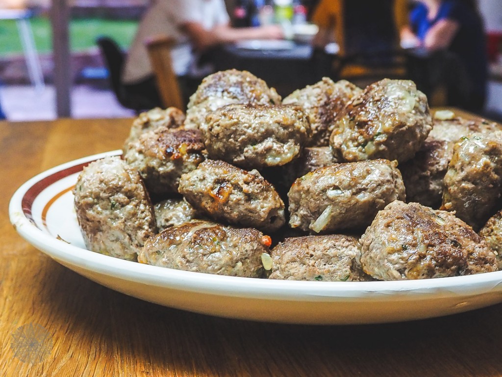 Fleischpflanzerl Frikadelle Bayerisch Mundart FrauBpunkt Rezept (10 von 20)