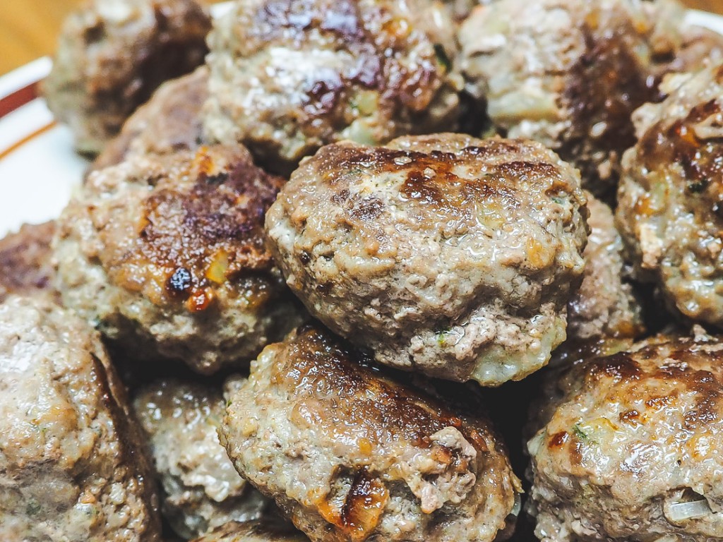 Fleischpflanzerl Frikadelle Bayerisch Mundart FrauBpunkt Rezept (11 von 20)