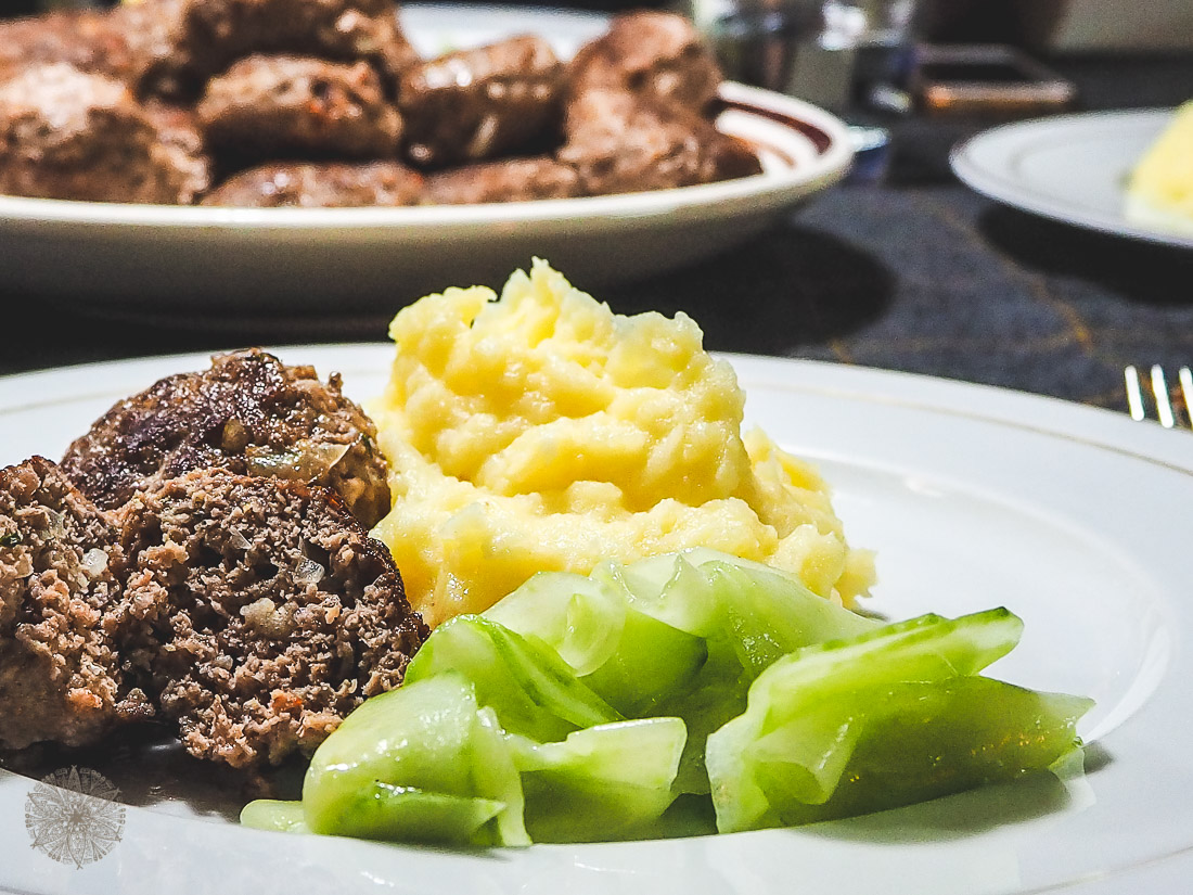 Fleischpflanzerl Frikadelle Bayerisch Mundart FrauBpunkt Rezept (20 von 20)